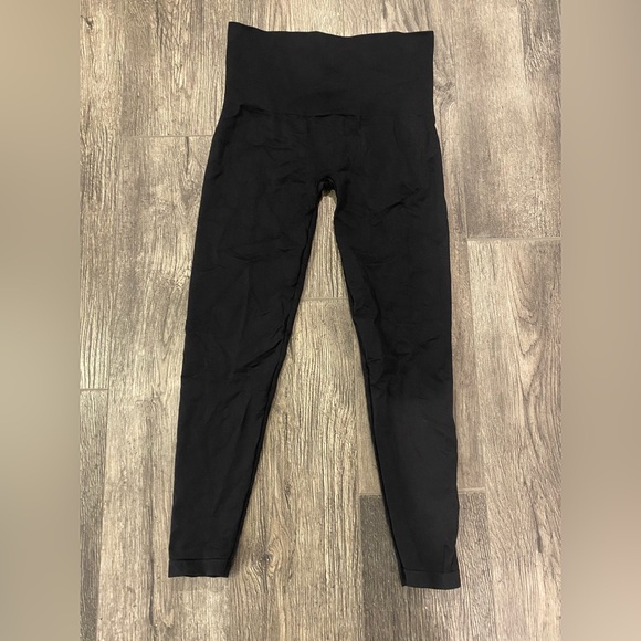 ASSETS by Spanx Black High-Waist Shaping Leggings Women’s XL - Picture 2 of 4